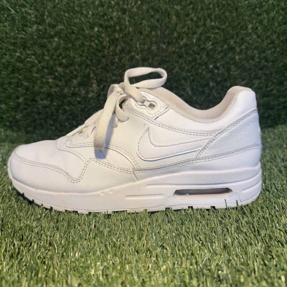Size 4 (GS) - Nike Air Max 1 Low White Grey